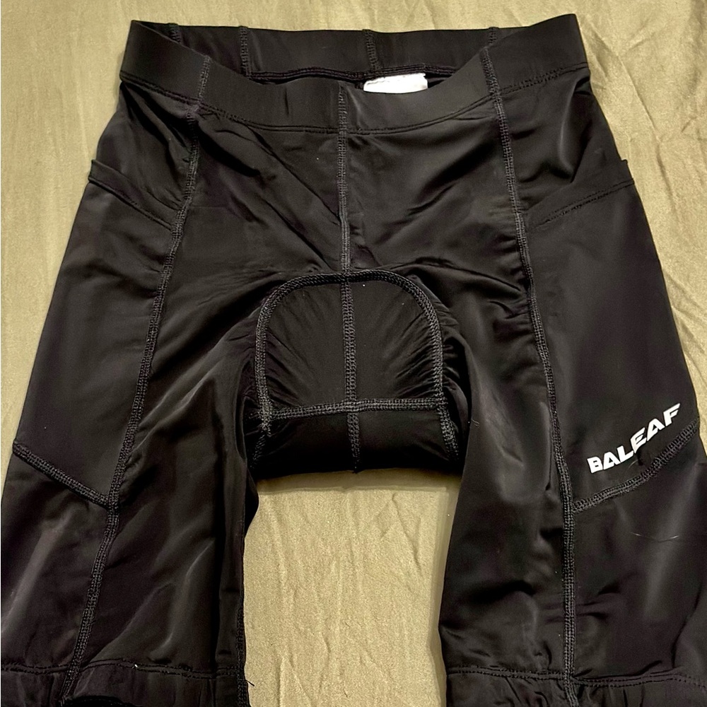 EUC sz S Black Padded Cycling Shorts for SoulCycle/spin classes $35!